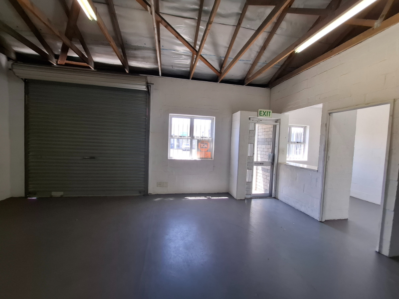 To Let commercial Property for Rent in Marconi Beam Industria Western Cape